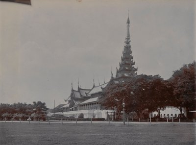 Pyit-that, Palazzo di Mandalay, Birmania, 1906 da English Photographer